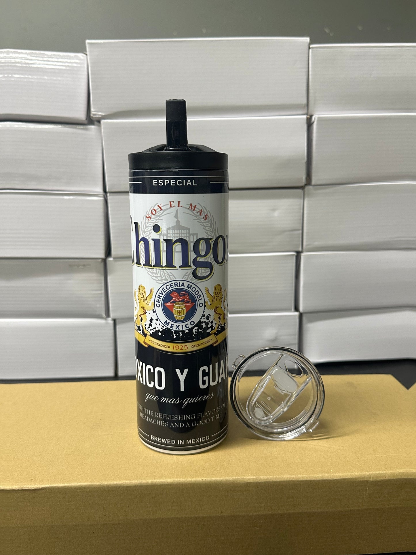 Chingon modelo black tumbler