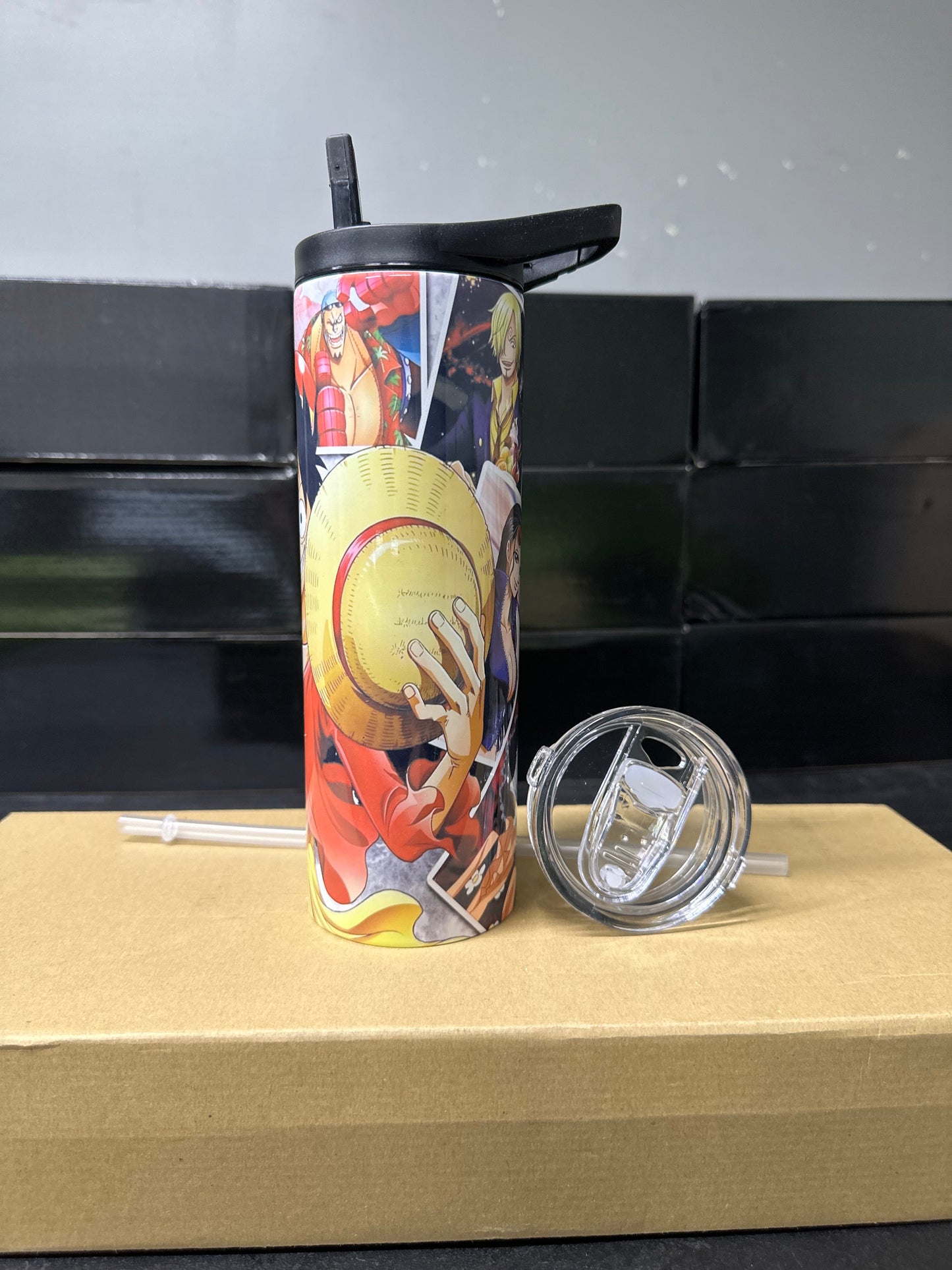One piece tumbler